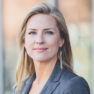 Author and Brand Expert Lindsay Pedersen