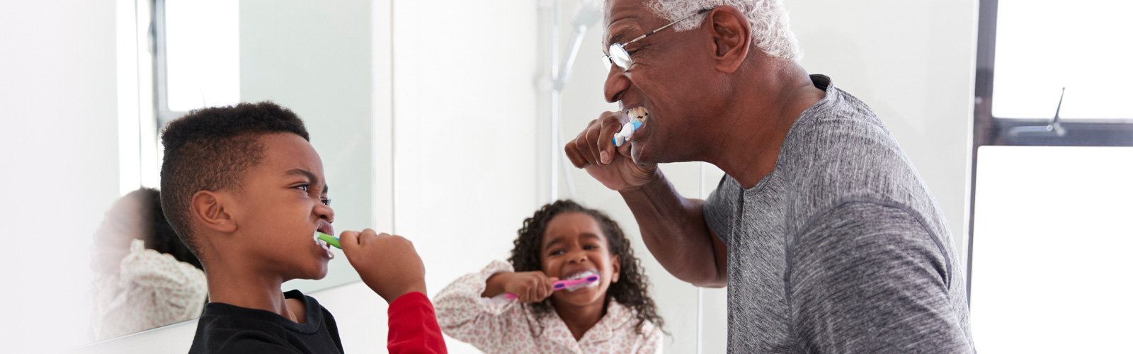 4 Steps to Adapting Dental Care to an Aging Population